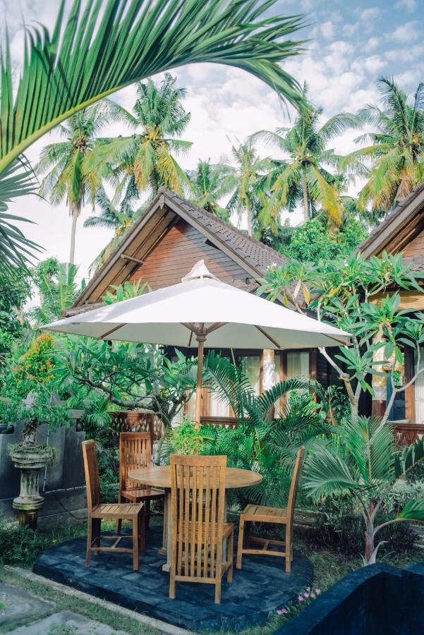 Mertasari Bungalows Ped 외부 사진