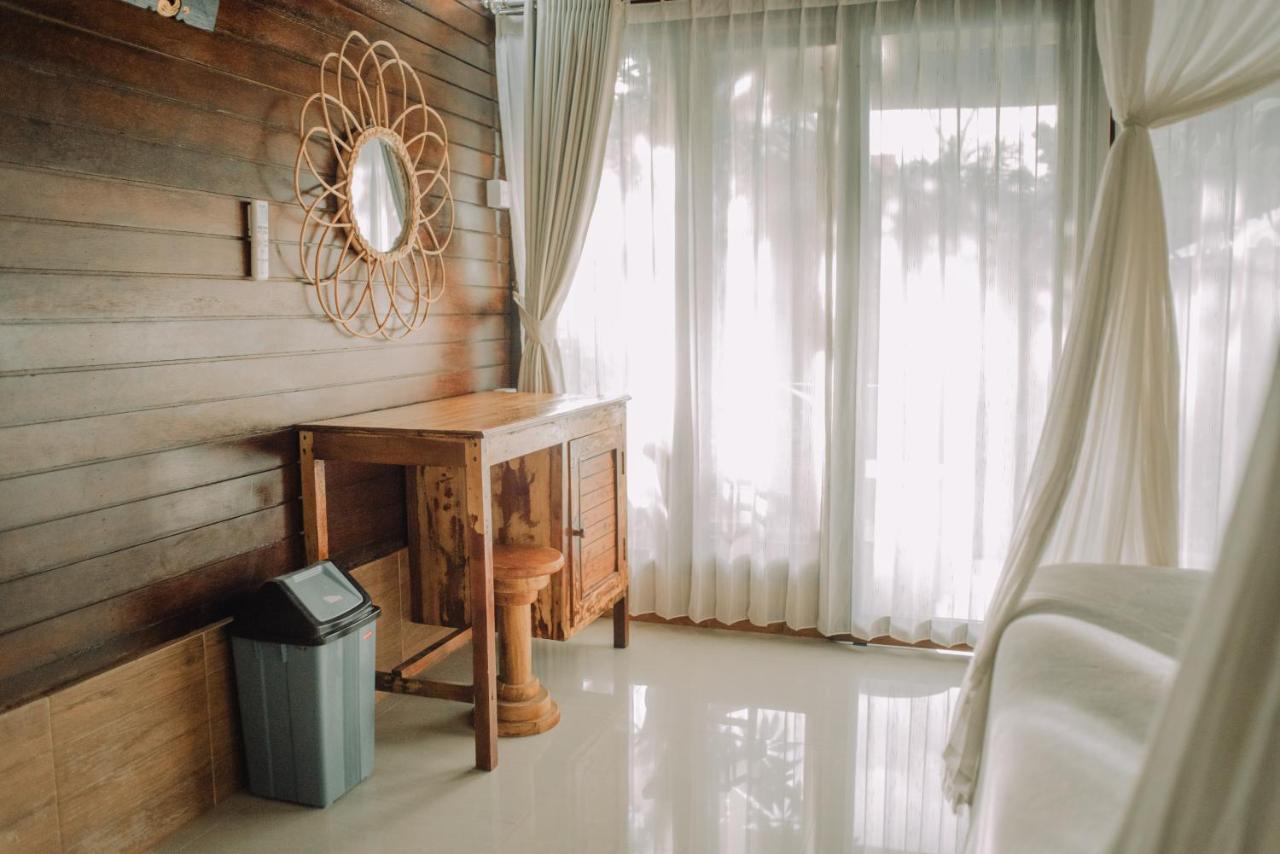 Mertasari Bungalows Ped 외부 사진