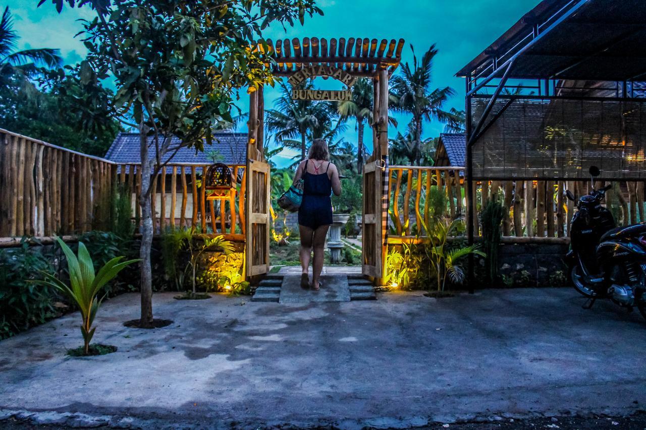 Mertasari Bungalows Ped 외부 사진